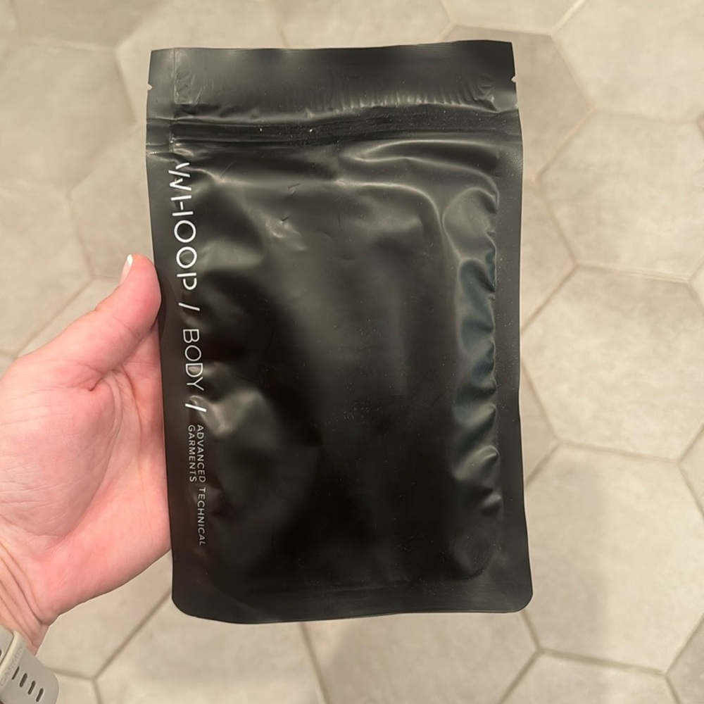 NWT Whoop 4.0 Upper Arm Sleeve